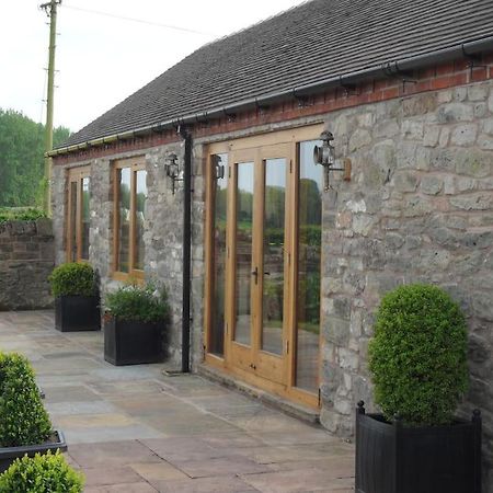 Courtside Barn, Lynn, Newport Villa Нюпорт Екстериор снимка